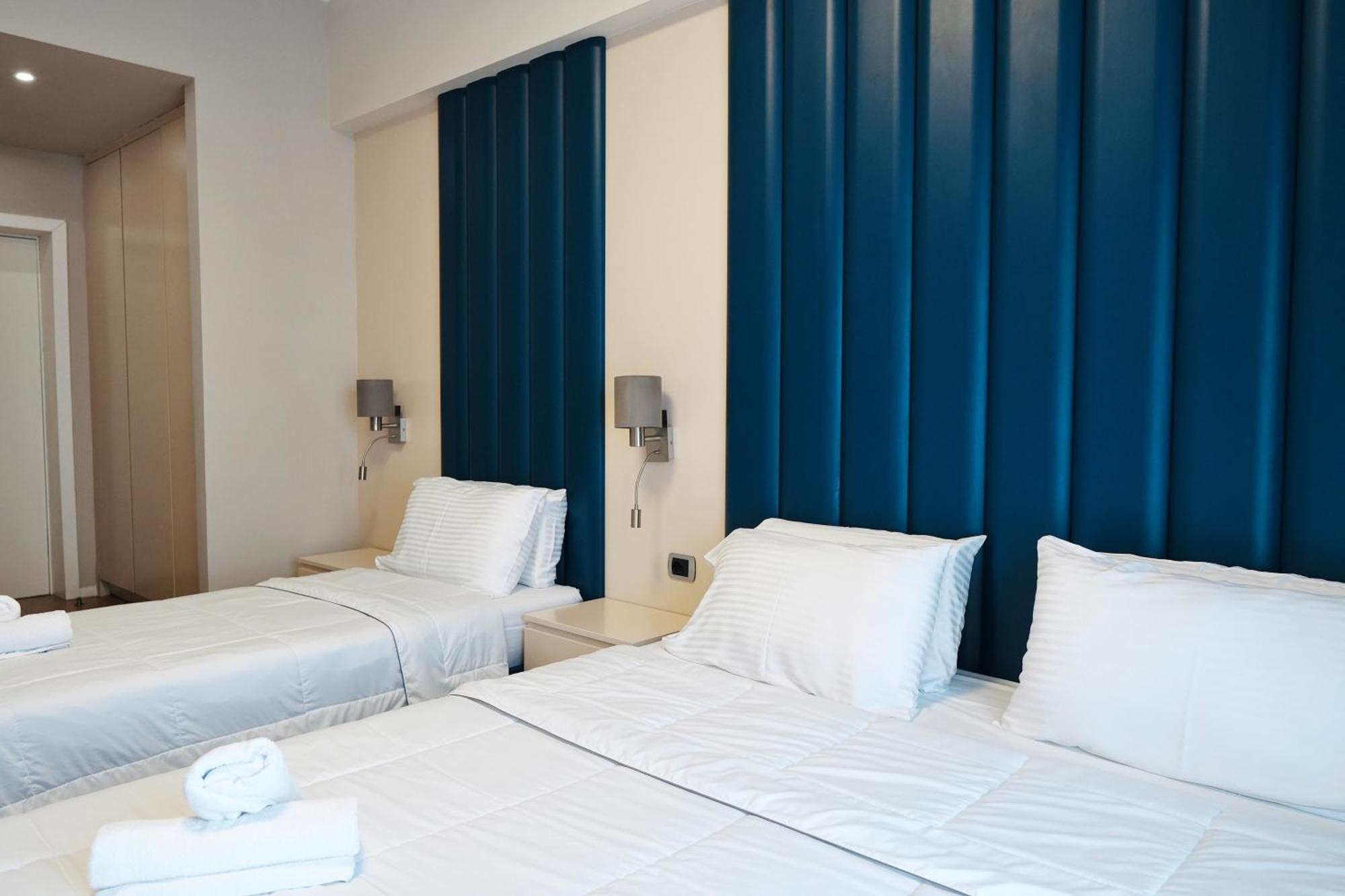 Hotel Blue Sky Saranda Dış mekan fotoğraf