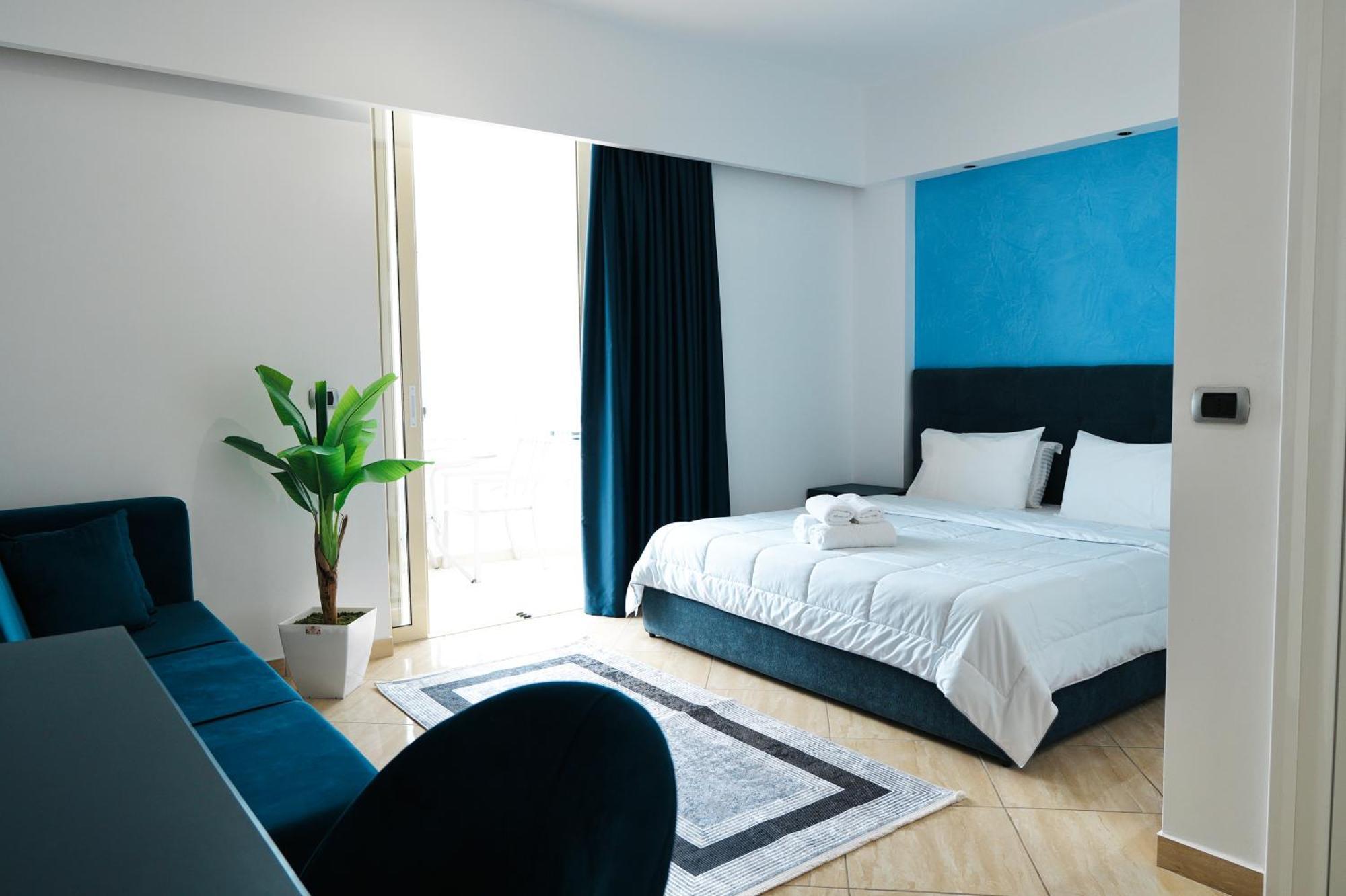 Hotel Blue Sky Saranda Dış mekan fotoğraf