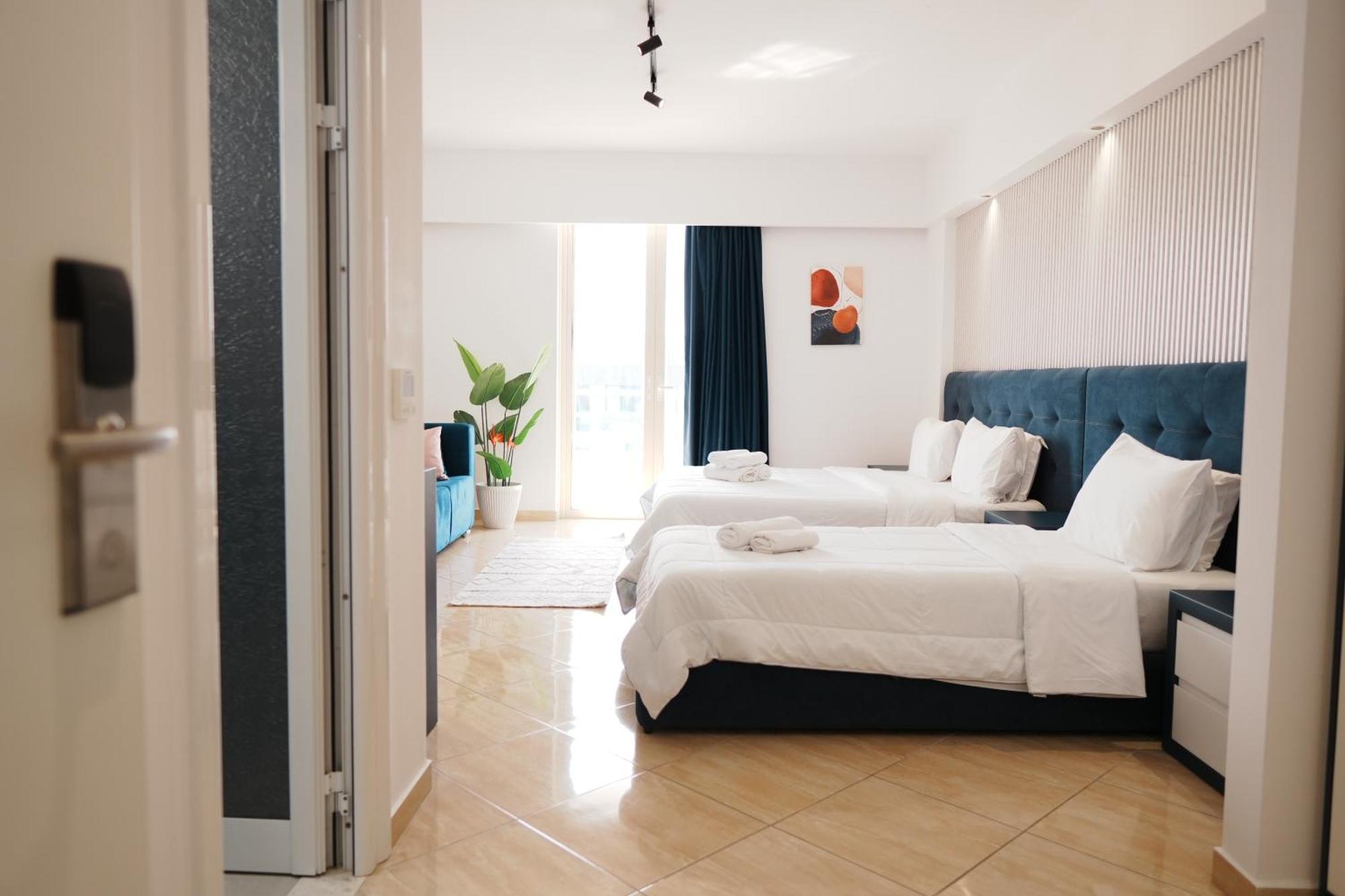 Hotel Blue Sky Saranda Dış mekan fotoğraf