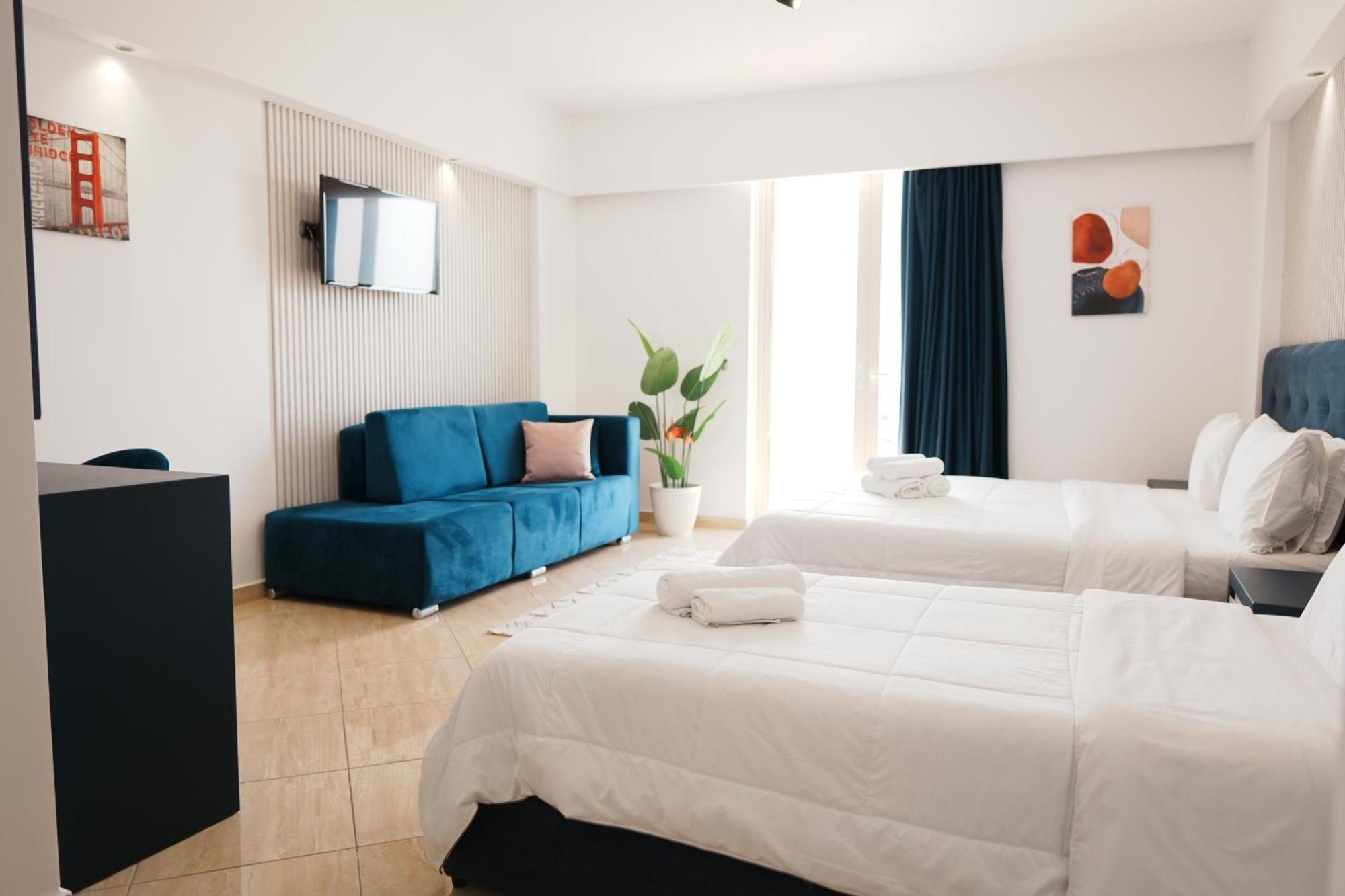 Hotel Blue Sky Saranda Dış mekan fotoğraf