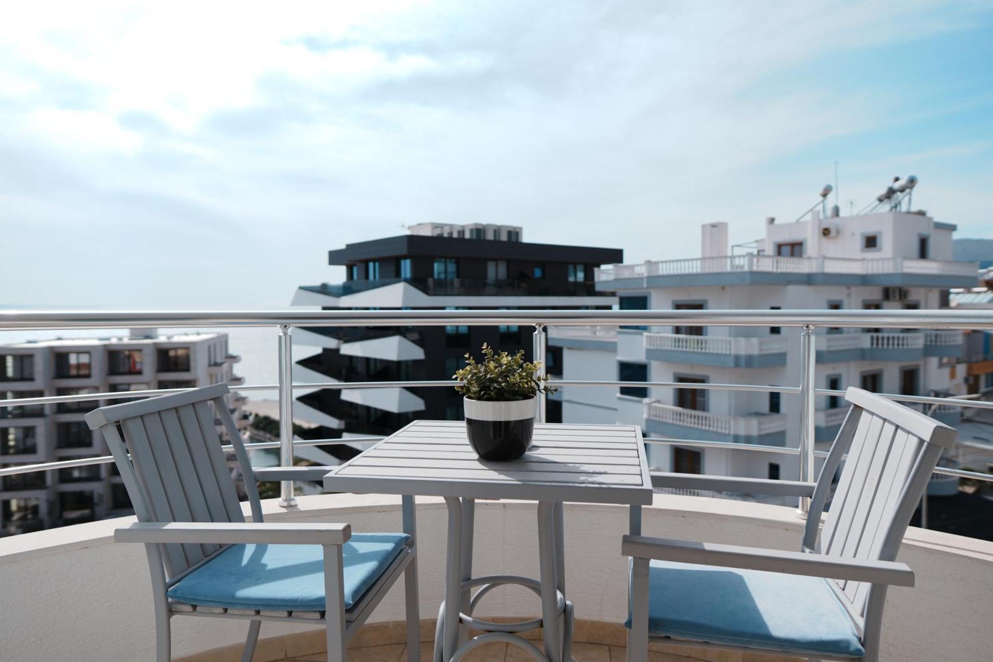 Hotel Blue Sky Saranda Dış mekan fotoğraf