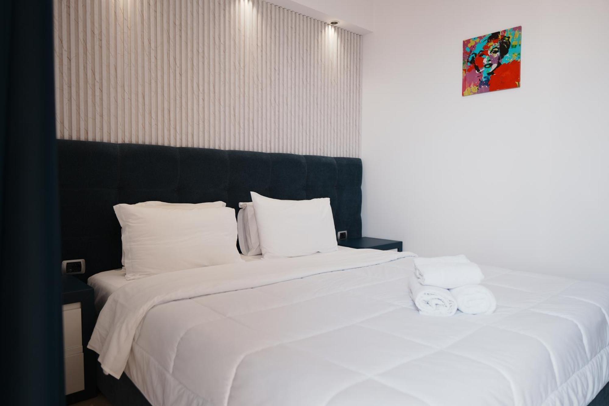 Hotel Blue Sky Saranda Dış mekan fotoğraf