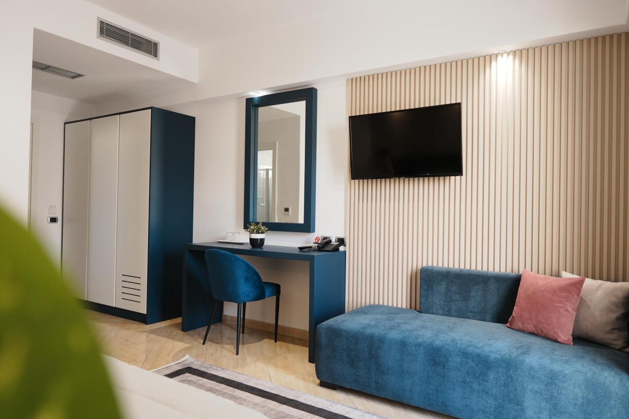 Hotel Blue Sky Saranda Dış mekan fotoğraf