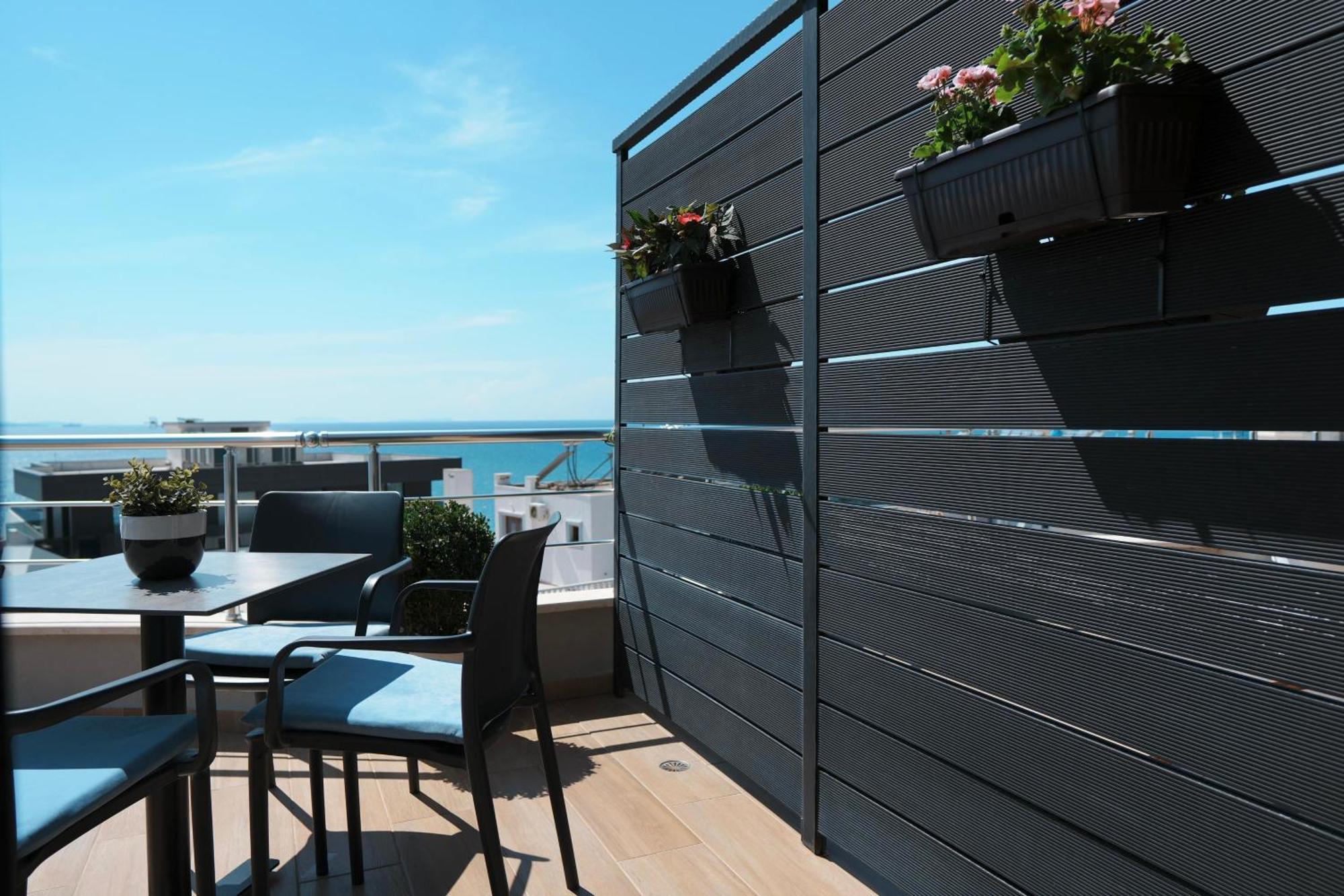 Hotel Blue Sky Saranda Dış mekan fotoğraf